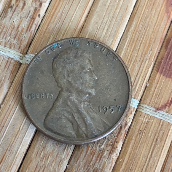 VINTAGE 1957 LINCOLN WHEAT ONE CENT - Picture 1 of 2